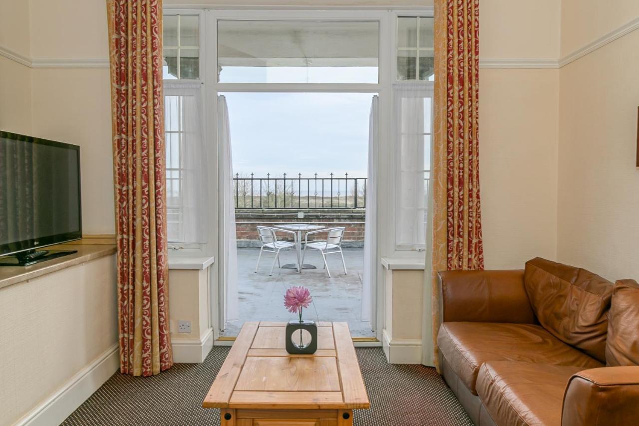 Skegness The Royal Hotel Bagian luar foto